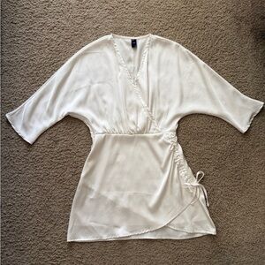Women’s Elegant Satin White Wrap Style Dress - Size XS